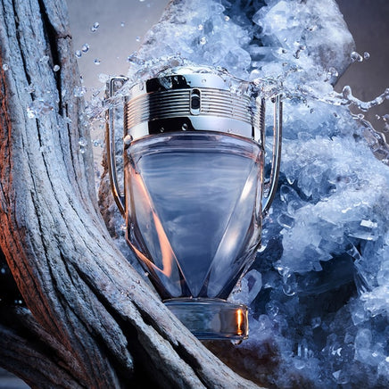 Perfume bottle with ice and water elements