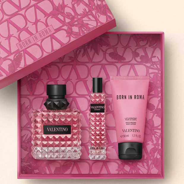 Donna Born In Roma 3 Piece Gift Set – 3.4 oz EDP + 0.5 oz EDP + 1.7 oz Body Lotion for Women